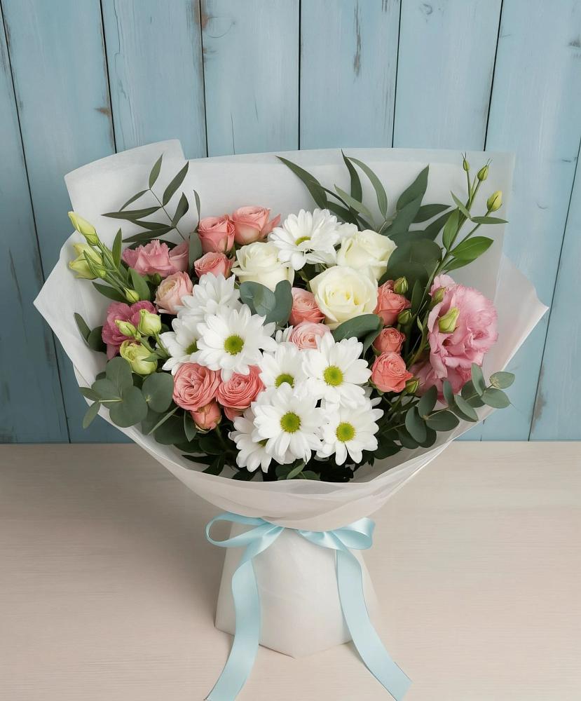 Букет цветов из: Розы, Лизиантусы и Хризантемы в Шлиссельбурге