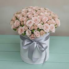 Цветочная композиция из Розы в шляпной коробке #REPLACE_PRED# Шлиссельбурге