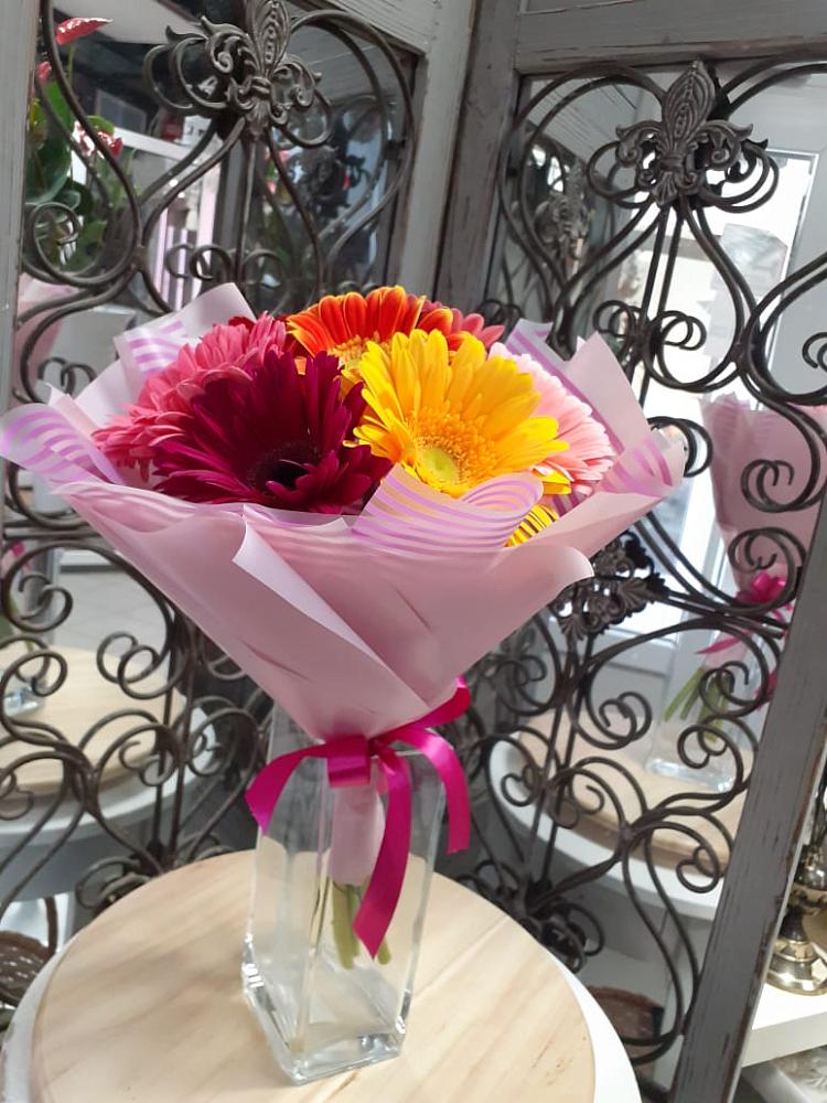 Букет цветов из: Герберы в Шлиссельбурге