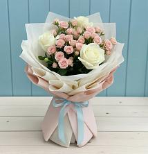 Букет цветов из:  Розы в Шлиссельбурге