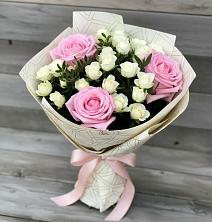 Букет цветов из:  Розы в Шлиссельбурге