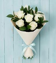 Букет цветов из:  Розы #REPLACE_PRED# Шлиссельбурге